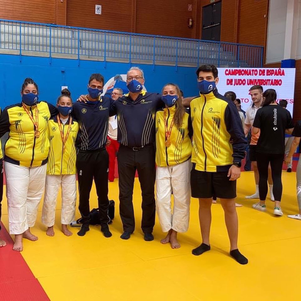 ClubAkari's tweet photo. ¡¡ TRES medallas de bronces !! en los Campeonatos de España Universitarios 2021 celebrados en Villaviciosa de Odón, Madrid.

Enhorabuena !!! @Zuleimafalconn @caarolina1999 @getsialmenara https://t.co/OFnaXrDvRC
