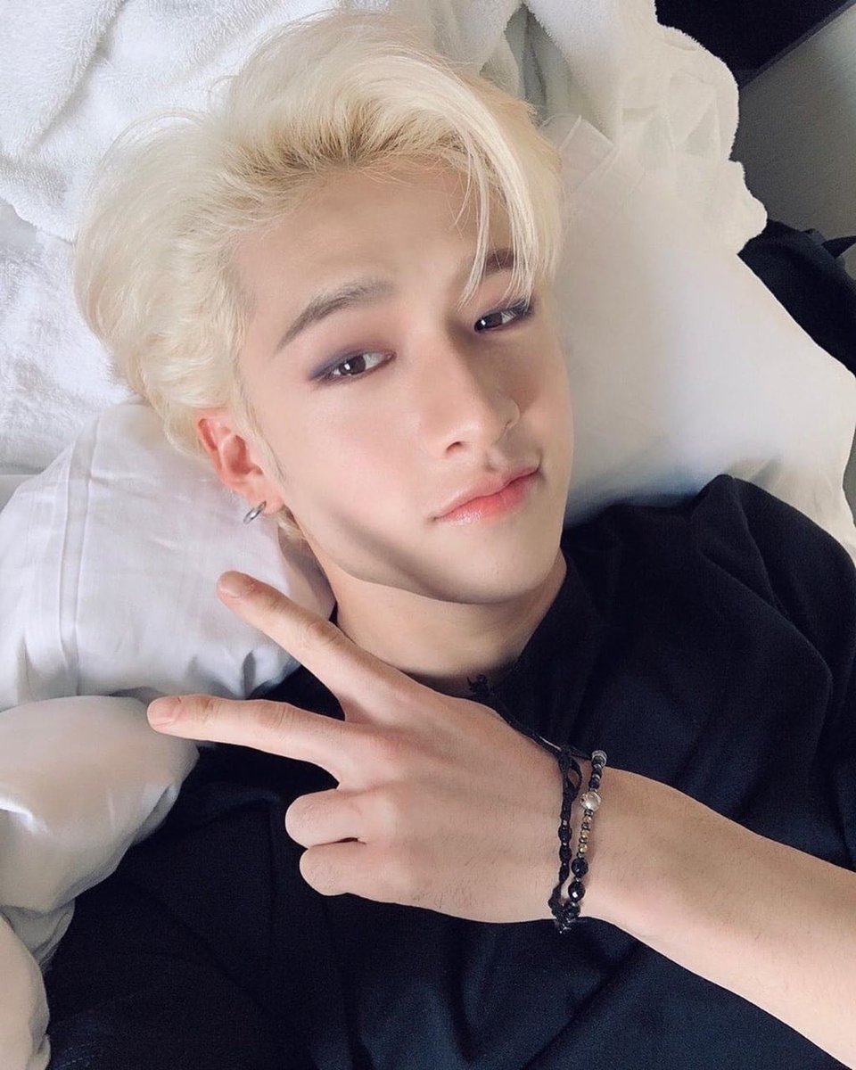 93prod97's tweet photo. hello stars/stayarmys !! this is an account dedicated to our amazing &amp; hard working  producers yoongi &amp; chan !! ill be posting daily pictures, lyrics, edits and more of our lovely boys. 

please rt to spread <3 https://t.co/Hv23PnRF3e