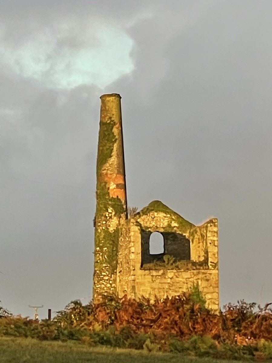 Viv Robinson 〓〓 (@absolutoursuk) on Twitter photo #GoodMorningEveryone #View from my 🪟 #sunrise reflected on #enginehouse #StAubyn that seems to be puffing away! <a href="/Kernow_outdoors/">Great Cornish Outdoors</a> <a href="/CornishMining/">cornishmining</a> <a href="/Heritage_Trust/">Cornwall Heritage Trust 〓〓</a> <a href="/WorldHeritageUK/">World Heritage UK</a> <a href="/AncestryUK/">Ancestry UK</a> <a href="/KWTWeather/">Kernow Weather Team</a> @SulisGuides @awctg <a href="/burngold/">Cornish Dave</a> @treveharris #GoodMorningEveryone #View from my 🪟 #sunrise reflected on #enginehouse #StAubyn that seems to be puffing away! <a href="/Kernow_outdoors/">Great Cornish Outdoors</a> <a href="/CornishMining/">cornishmining</a> <a href="/Heritage_Trust/">Cornwall Heritage Trust 〓〓</a> <a href="/WorldHeritageUK/">World Heritage UK</a> <a href="/AncestryUK/">Ancestry UK</a> <a href="/KWTWeather/">Kernow Weather Team</a> @SulisGuides @awctg <a href="/burngold/">Cornish Dave</a> @treveharris
