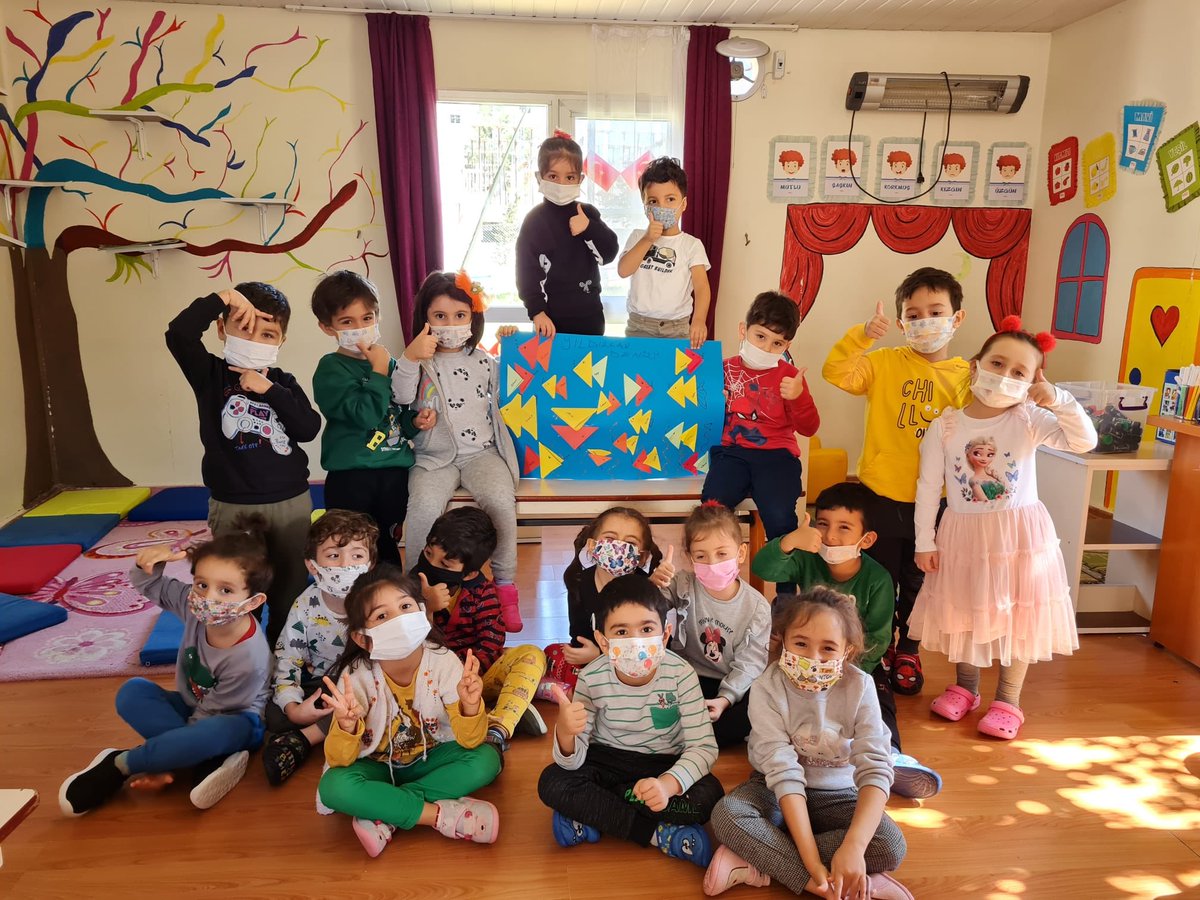 musaozalkan27's tweet photo. Yıldızlar sınıfı geçen haftadan geriye kalanlar https://t.co/wiRVfsxCVL