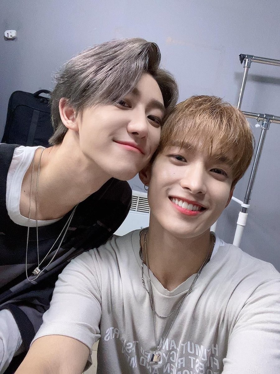 dokyeomloops's tweet photo. #도겸 weverse

Music video with Myungho😏 https://t.co/T3JXJDqAwB