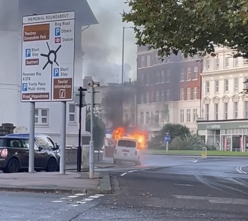 Dan Jessup (@echodan11) on Twitter photo #eastbourne - report of a taxi on fire - memorial roundabout - road blocked - <a href="/SussexTW/">Sussex Traffic Watch</a> <a href="/EastSussexFRS/">East Sussex FRS</a> <a href="/Eastbournenews/">Eastbourne Herald</a> #eastbourne - report of a taxi on fire - memorial roundabout - road blocked - <a href="/SussexTW/">Sussex Traffic Watch</a> <a href="/EastSussexFRS/">East Sussex FRS</a> <a href="/Eastbournenews/">Eastbourne Herald</a>