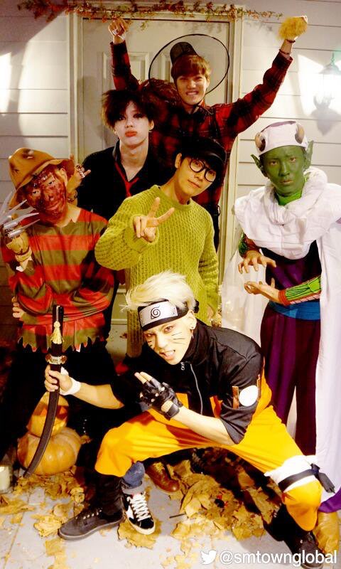 untiItaem's tweet photo. since smtown Halloween party aka the met gala of kpop is happening this year let me remind you that SHINee are the reason behind it when they arrived to a random oct 2013 sm party in costumes while everyone else was dressed normally lsm thought it was fun &amp; made it official lmaoo https://t.co/IDL4QGYKXD