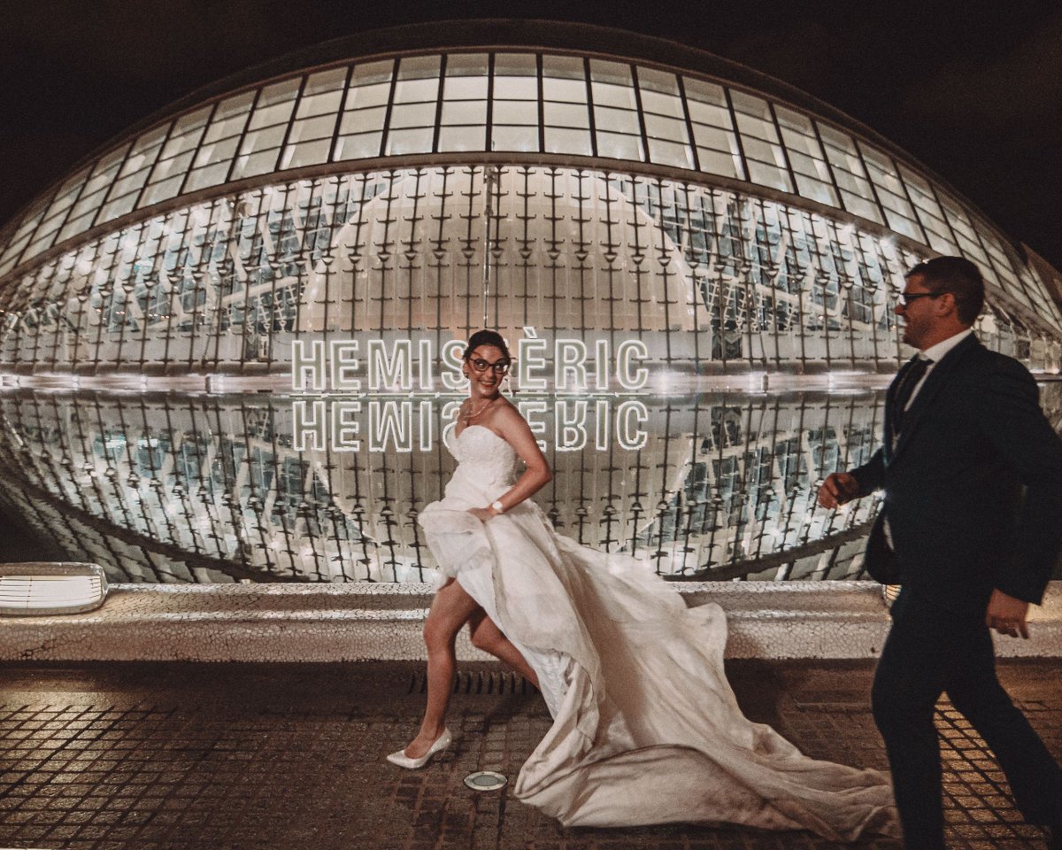video_boda's tweet photo. LINK EN LA BIO  Sheila &amp; Iván en Valencia
https://t.co/DlV3CGhGIc  
#postboda #postbodas #postbodaciudaddelasciencias  #postbodahemisferic #postbodasconencanto #postbodas2021 #postbodasromanticas #postbodasdiferentes #postbodavalencia #postbodasunicas #postbodasoriginales... https://t.co/6OuSF4gx9o