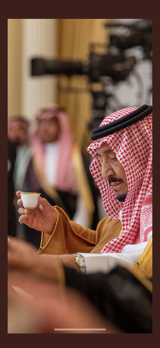 alatawesa1's tweet photo. كثيرة هي الكلاب الضاله هذه الايام رويدا كلابنا عفوا كلابهم قافلتنا تسير ونباحكم اتعبكم قائدنا مشغول بنهضتنا وتحقيق مستهدفات رؤيتنا ٢٠٣٠ وكلنا منا يحمل هم ولديه مسؤوليات استريحوا في اقفاصكم . سعوديتنا تنجح وانتم تنبحون ولائي وطاعتي لقيادتي #ولي_العهد ❤️❤️#مقابله_سعد_الجبري https://t.co/NLqYYfvAKO