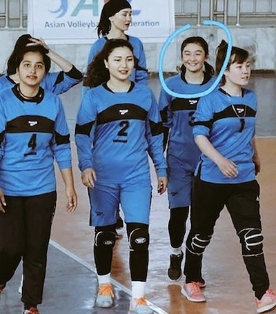 fvbcv_com's tweet photo. 🖤 No hay palabras para describir la tristeza y el estupor que toda la comunidad del vóley siente por la decapitación de la jugadora afgana Mahjabin Hakimi (18 años) a manos de los talibanes. La FVBCV se une a este dolor. https://t.co/uingK1Zr5p