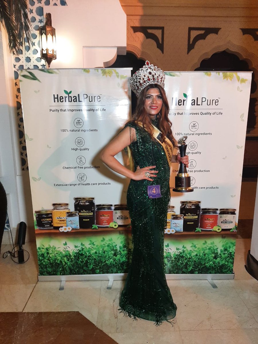 herbalpure2's tweet photo. Glimpses of the event Bazaar by Nahid at IBN Battuta Gate Hotel Dubai on 21st and 22nd October. Heartiest thanks to all the attendees.

#HerbalPure #BazarByNahid https://t.co/bPIdDZWyes