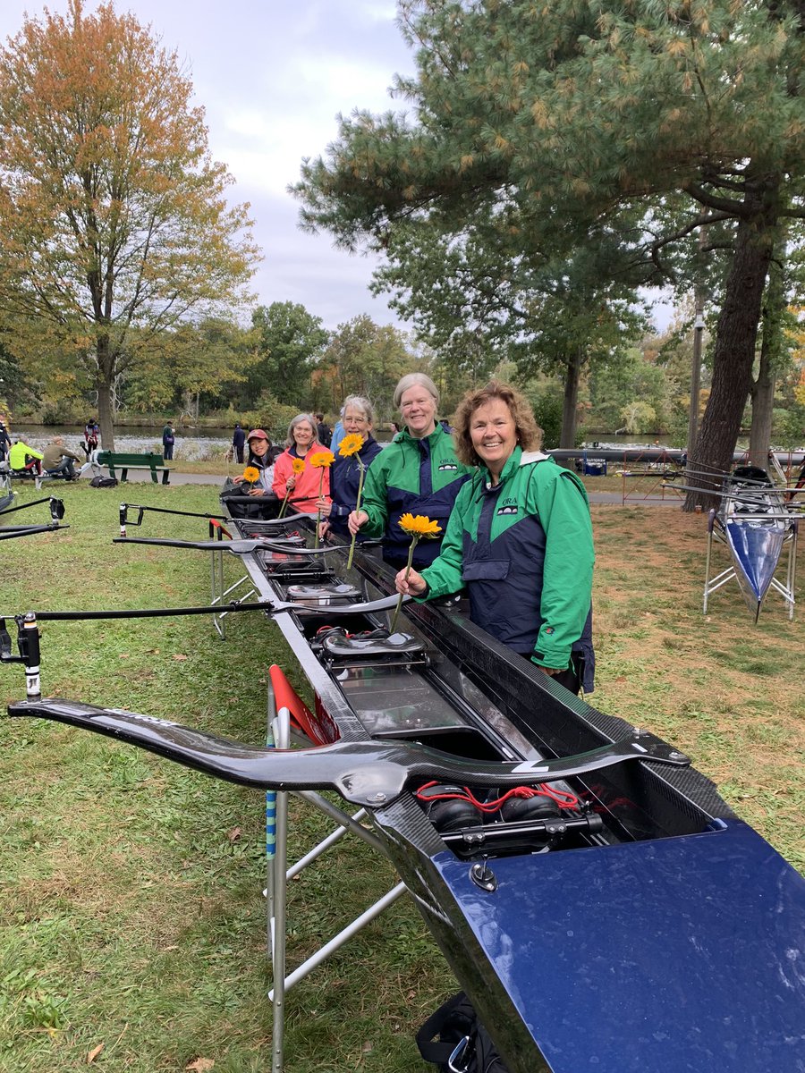 qrcrowing's tweet photo. Great to be back at the #headofthecharles Congrats to all our members who enjoyed a great weekend in Boston. #hocr #hocr2021 https://t.co/MpbRluMHra