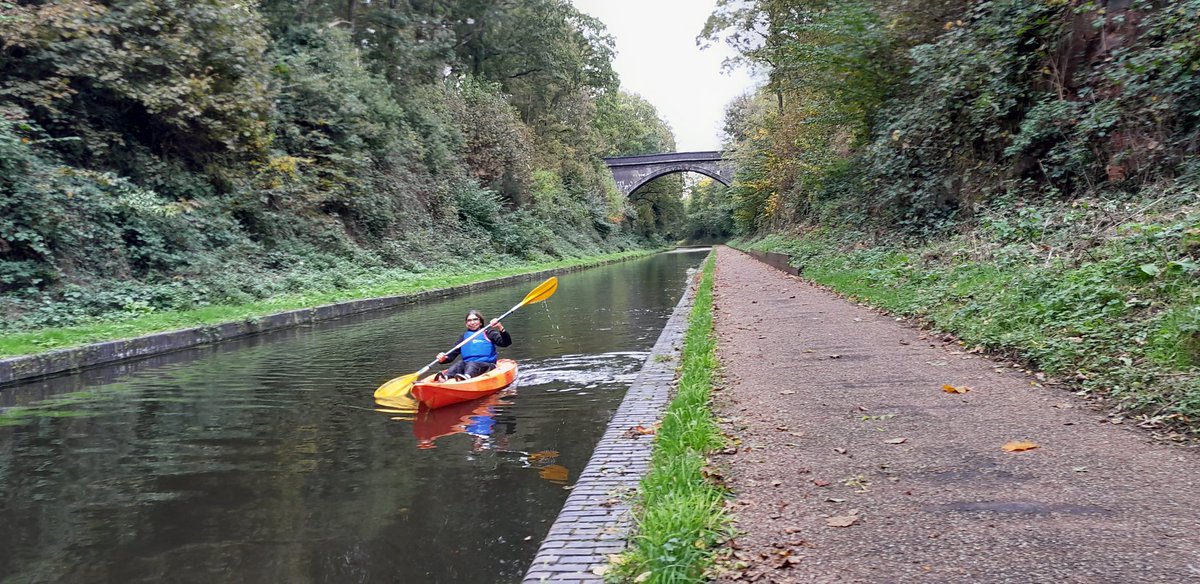 run_taz's tweet photo. Looking forward to meeting more local communities today for #Kayaking at #PerryBarrYard #TameValleyCanal with #AndyTrain @BritishCanoeing #fladburypaddleclub and @CRTWestMidlands
Let the fun begin!
@CanalRiverTrust
#letspaddle
#makinglifebetterbywater
#gettinggamesready https://t.co/b3meos47eT