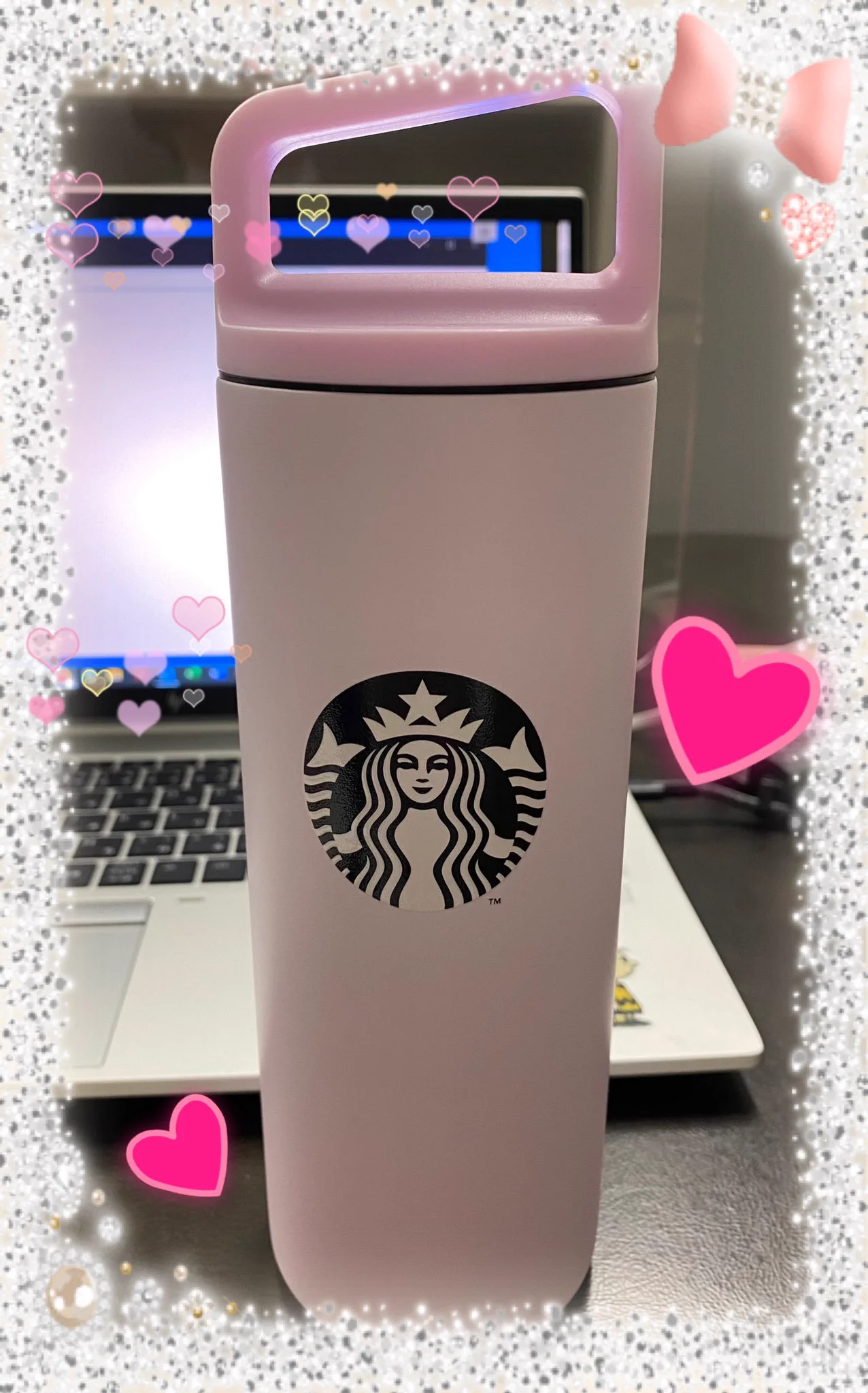 @Starbucks_J また噛みそうなお名前…🤣
ホットも美味しそう💕
先日新しいボトル買いました✌️
シンプルで可愛い💕 