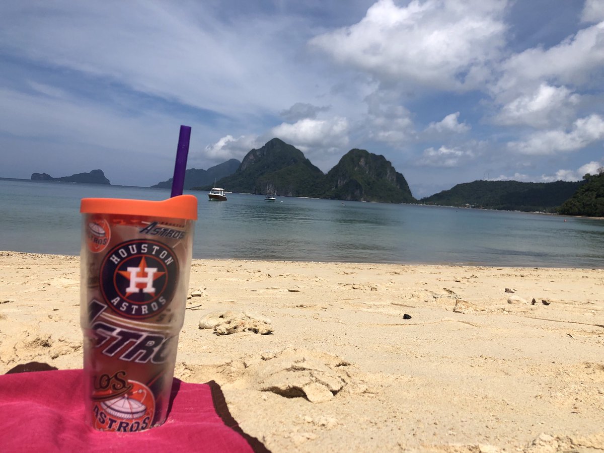 ARespecki's tweet photo. ⁦@blummer27⁩ ⁦@LoraDrumm1⁩ ⁦@AstrosTrainGuy⁩ readying for World Series in Palawan, El Nido, Philippines Mango Daq less the sugar more the local RUM!! #fortheHtown go Astros! https://t.co/CjqGwpdEvZ