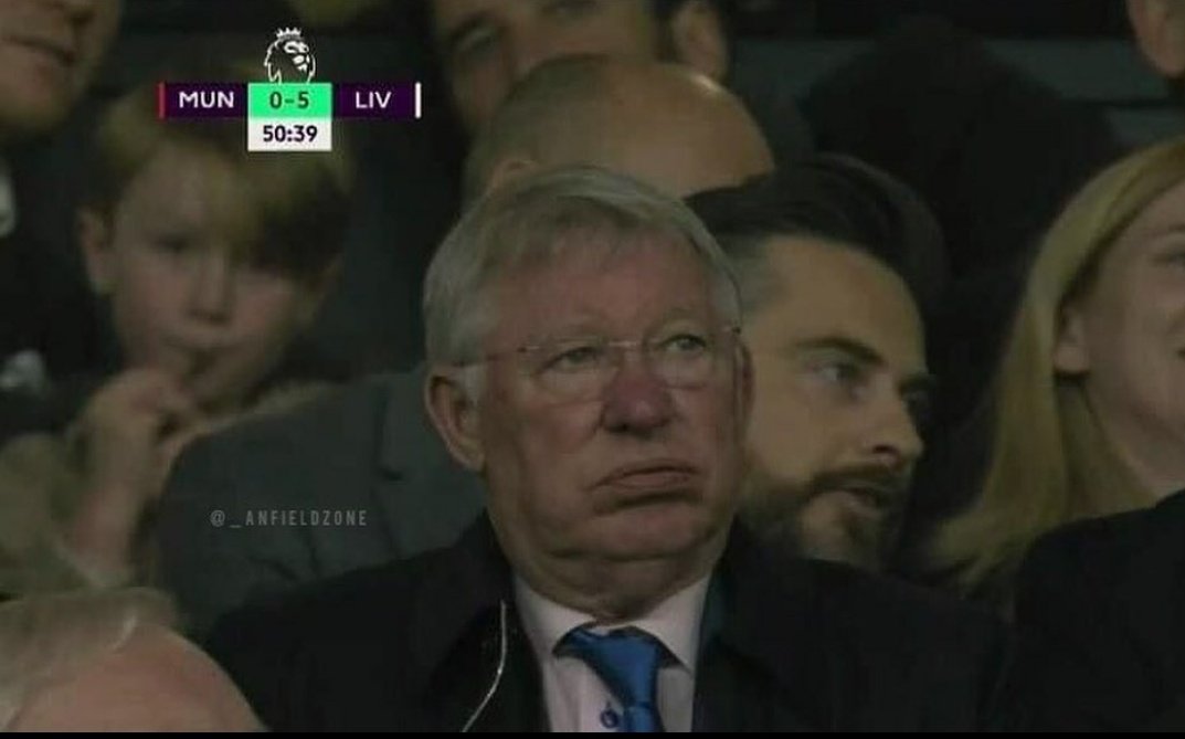 NotsoBore's tweet photo. Mans already had an heart attack don't make him watch this shit😭😭😂 #MUNLIV https://t.co/WCvqZ6RLQO