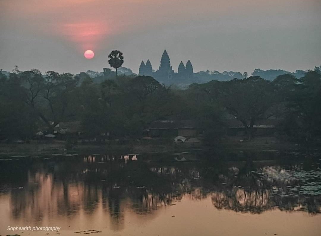 LuyLight's tweet image. Angkor watt temple