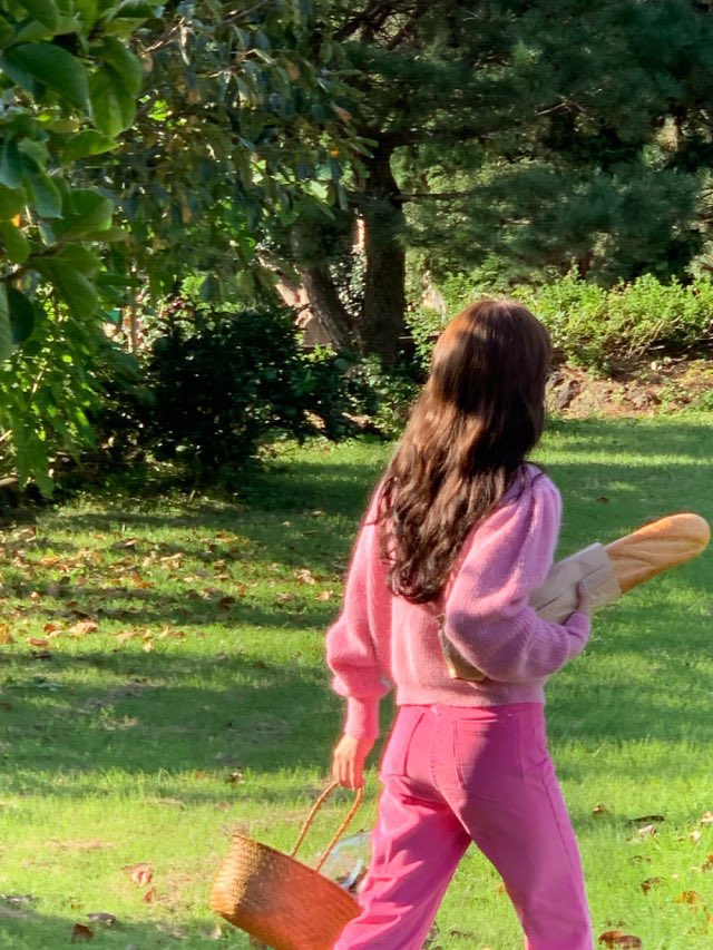 earlybutlazy's tweet photo. 인쇼 구경 재밌음 옷 안 보여도 내 눈에 귀여운 사진보며 만족하기 https://t.co/9N6lLLO2s7