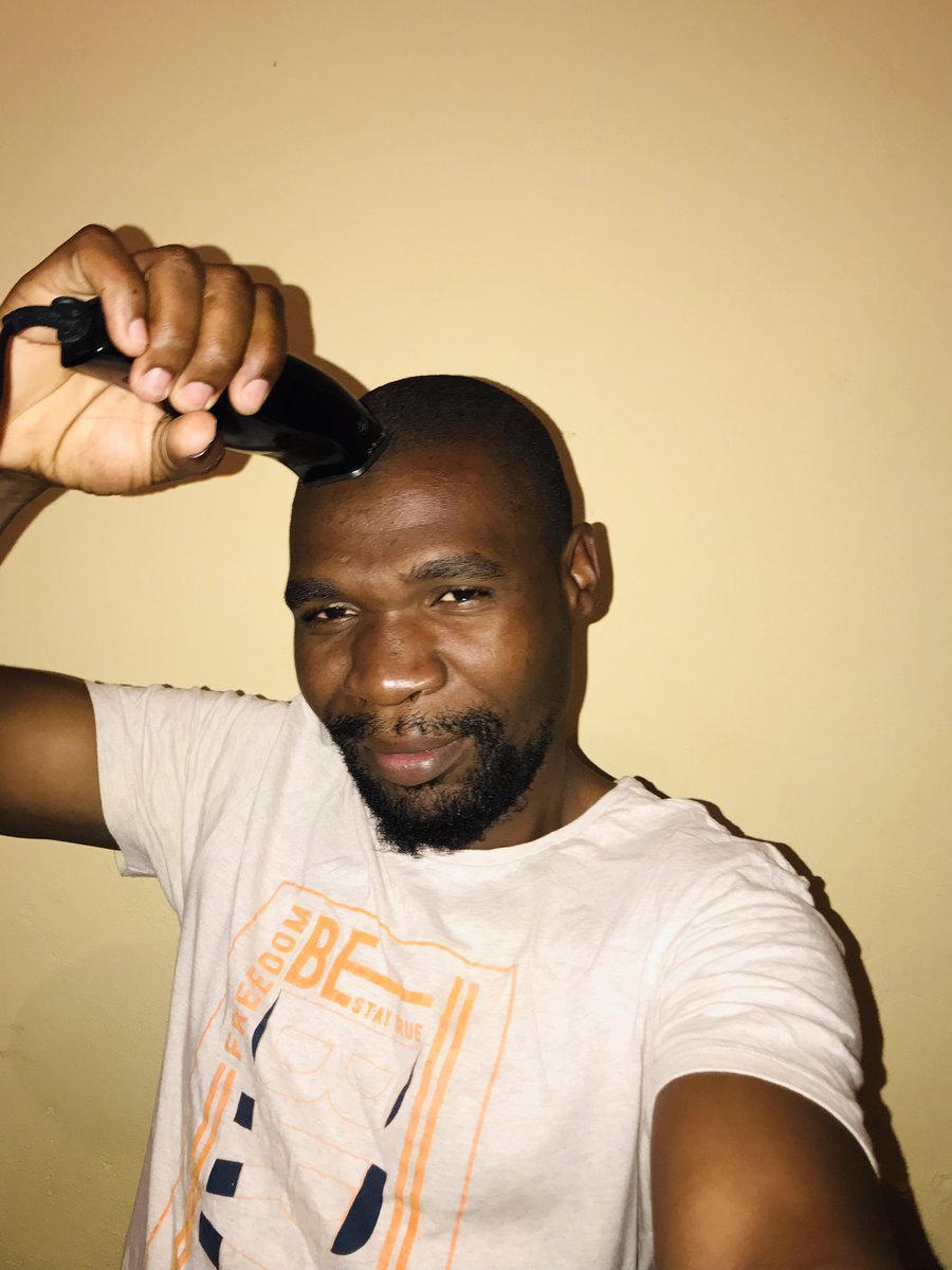 #TiniTwitter manje kufanele yini ngihhule limanyu mine noma ngingatishiya kanje?