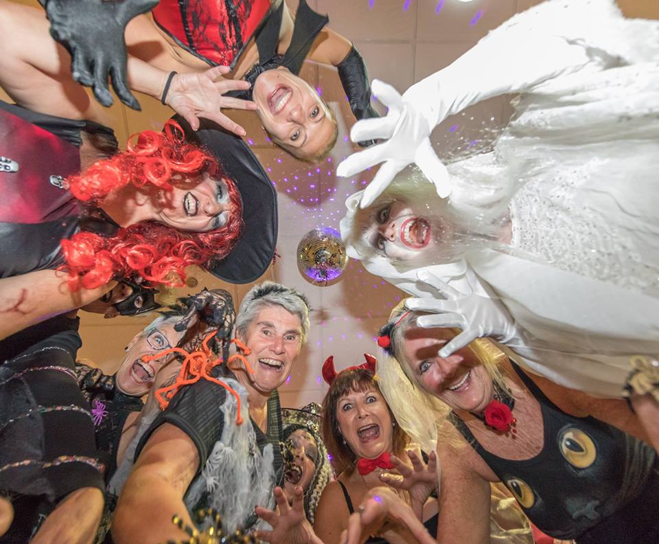 Fit_Steps's tweet photo. #FindAClass! 📍
As Halloween is this weekend, a lot our classes will be dressing up and getting into the spirit.. 👻
Definitly not just a fitness class - FitSteps is FUN too!
https://t.co/CxgEFI0qYG to find a class near you! 🗺️
#FitStepsFamily #HalloweenAtFitSteps #FitSteps https://t.co/x9L6BZjYTy