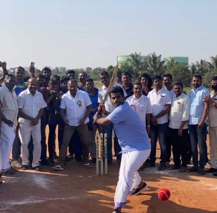 AylanMurugesan's tweet photo. அடித்து ஆடும் #அண்ணாமலை,
ஆட்டம் காணும் கோபால புரம் அமைச்சர்கள்.

#PowerDrive @annamalai_k https://t.co/v7WseTdCJg