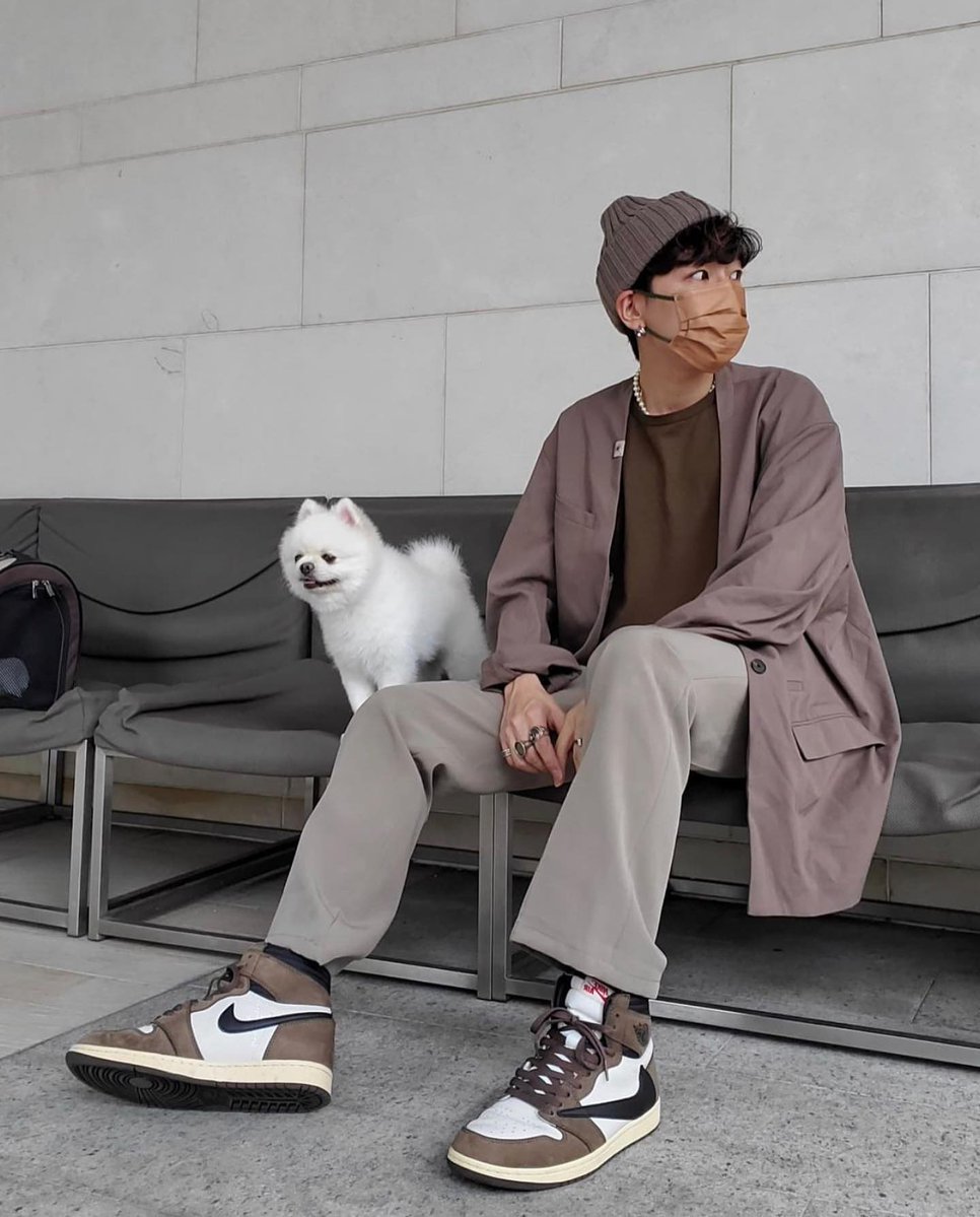 MiuraProject's tweet photo. 【Layering With The Ryuichi 】
Featuring @milkx.x.x
まだ火曜日だけど #週末のコーデ は決まった？

#miuraproject #art #fashion #printtee #tee #arttee #artist #madeinjapan #Japan #Kyoto #cotton #ecofriendly #music #坂本龙一 #creativity #三浦プロジェクト #職人手染め #日本製 https://t.co/4ZXCkiltAL