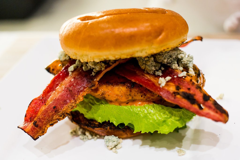 HalalRun's tweet photo. Don’t feel awful, just eat the waffle! 

For details check out Atomic Wings - Brooklyn, NY 

Learn More ➡️ https://t.co/2FrTRZAjnm 

📸: Atomic Wings 

@AtomicWings #halalrun #atomicwings #eathalal #halalfood https://t.co/RwemnxUMvr