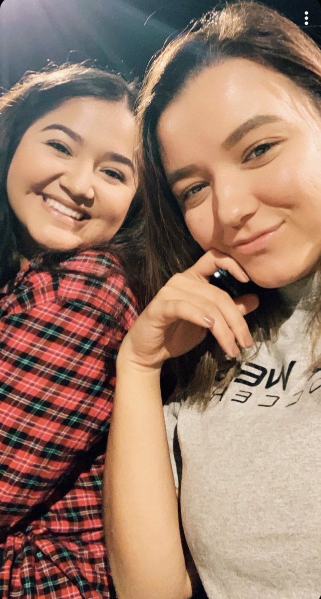 azyellaa's tweet photo. 46 days until I’m with lis again I could cry https://t.co/ZQl2Rg5CeR
