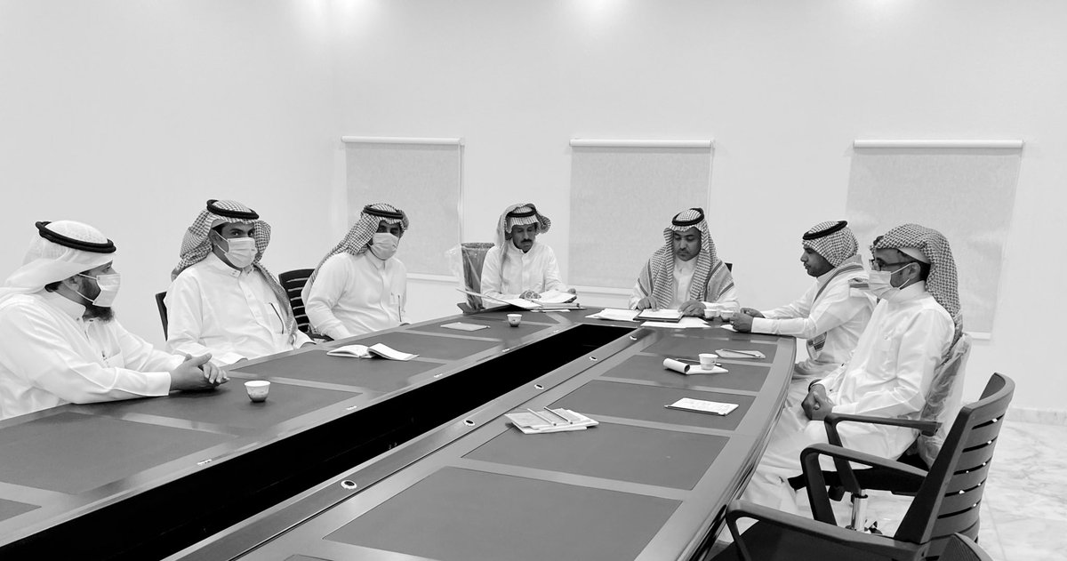 #قصيباء_المجلس_البلدي في يوم الأربعاء الموافق ١٤٤٣/٠٣/١٥ الساعة العاشرة صباحاً قام بالاجتماع رقم ( ٧٦ ) في مقر المجلس وتم الاطلاع على التعاميم الواردة ، وتم التنسيق لزيارة شركتي المراعي والوطنية لبحث سبل تطوير المنطقة وتفعيل دور القطاع الخاص في المنطقة.