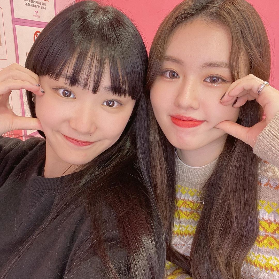 mnabb_'s tweet photo. 마나미 인스타 🆙️

@하야세하나 🌼❤
하나언니님

#나가이마나미 #永井愛実 #NAGAIMANAMI https://t.co/r0eN0msCbU