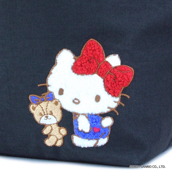 フリフリバッグ ハローキティ BLACK サガラ刺繍ハローキティのサガラ刺繍フリルバッグMANUFATTOオリジナルデザイン。詳しくはコチラ #ハローキティ #hellokitty #トートバッグ  #かわいい #sanrio 