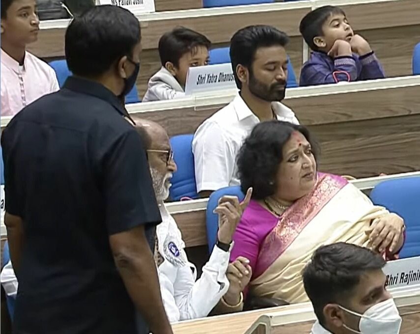 RIAZtheboss's tweet photo. #SuperstarRajinikanth with his family in Delhi to receive the #DadasahebPhalkeAward

@rajinikanth @OfficialLathaRK
@dhanushkraja @ash_r_dhanush
@soundaryaarajni
@VPSecretariat @ianuragthakur @Murugan_MoS #Yathra #Linga #Ved 

@V4umedia_ https://t.co/ccKnIgJDh9