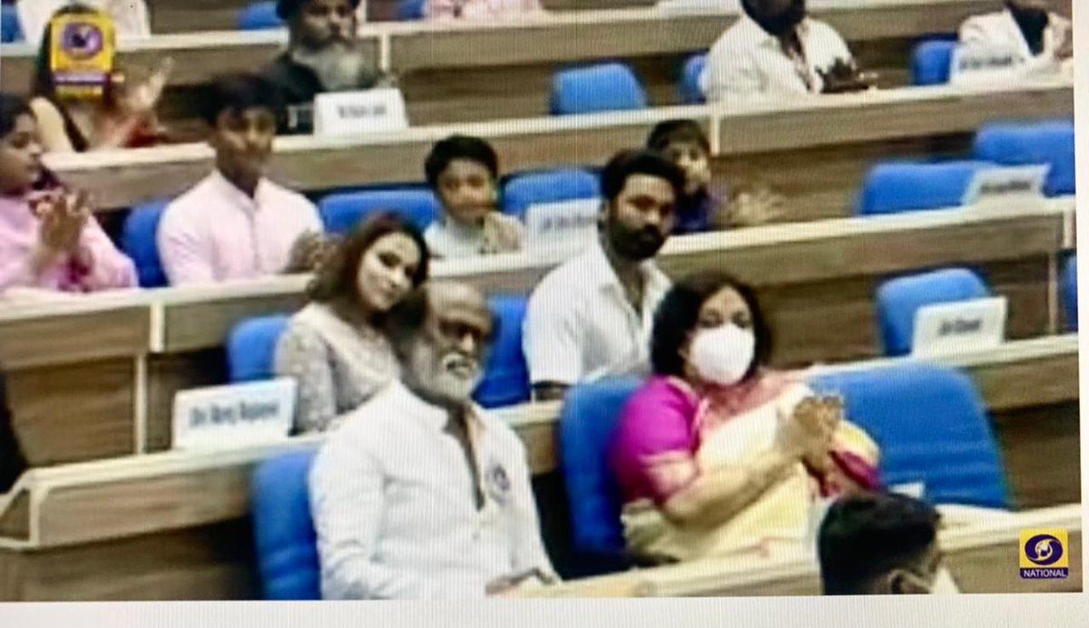 Samreen_Riaz15's tweet photo. #SuperstarRajinikanth with his family in Delhi to receive the #DadasahebPhalkeAward

@rajinikanth @OfficialLathaRK
@dhanushkraja @ash_r_dhanush
@soundaryaarajni
@VPSecretariat @ianuragthakur @Murugan_MoS #Yathra #Linga #Ved 

@V4umedia_ @ParasRiazAhmed1
@RIAZtheboss https://t.co/RqBr933IjS