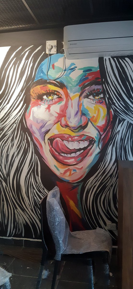 PaintInsta's tweet photo. Recent cafe mural work in chennai https://t.co/oszYMK1w3g