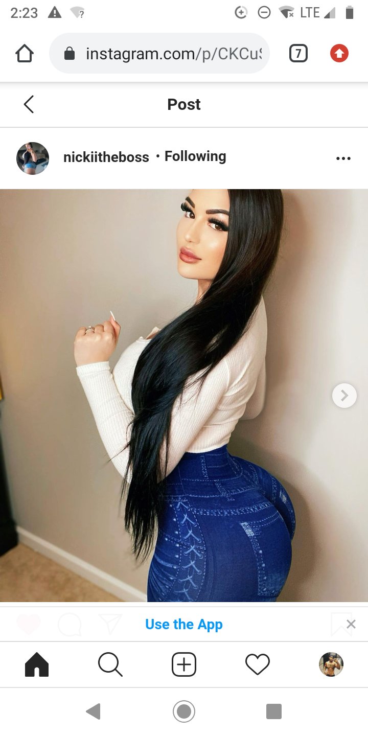 nickiitheboss creator teasing her audience