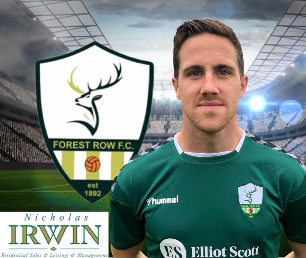 FrowFC's tweet photo. Happy 31st Birthday to Frow Centre-Half/Vice-Captain @BillyWin25 , sponsored by #NicholasIrwinEstateAgents πππΌπ» #Bill #BallPlayingCB #50PercentPassingAccuracy #StudsAndDuds https://t.co/OKW13FtSAV