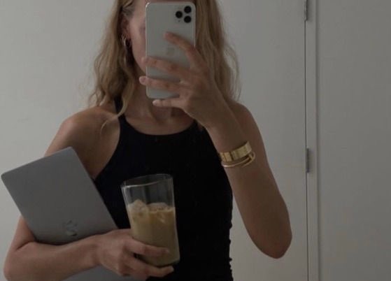 _JACQUEMUS's tweet photo. finals week https://t.co/tcbgDyKwKL
