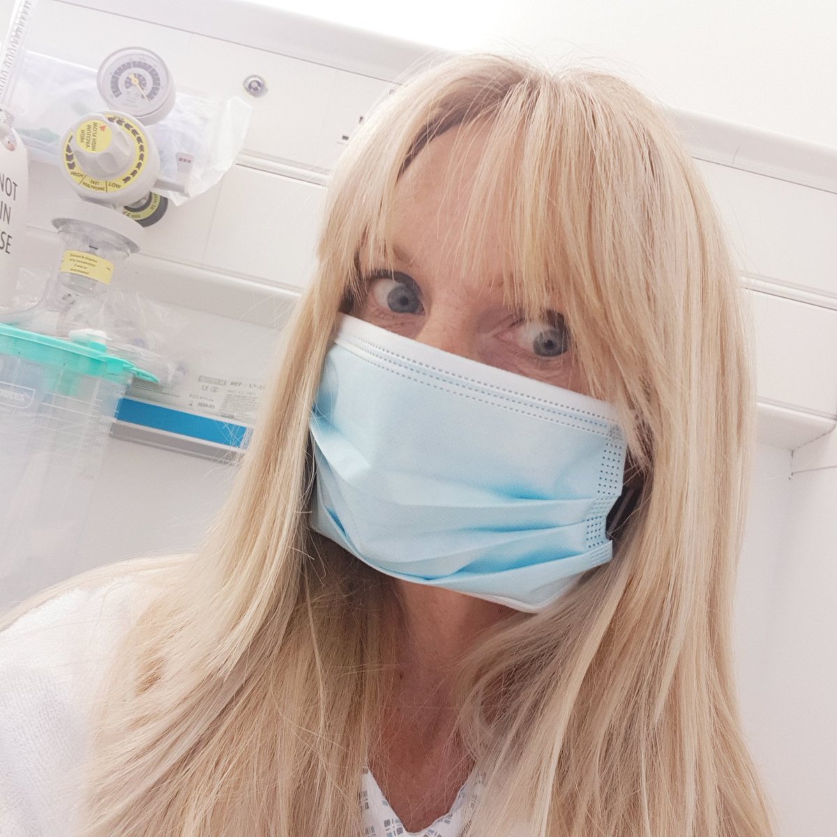 DondonWicks's tweet photo. Looking great in my surgical stockings
#goodmorning #springfieldhospital #elbowoperation 😷 https://t.co/dbY9PLv6Cb