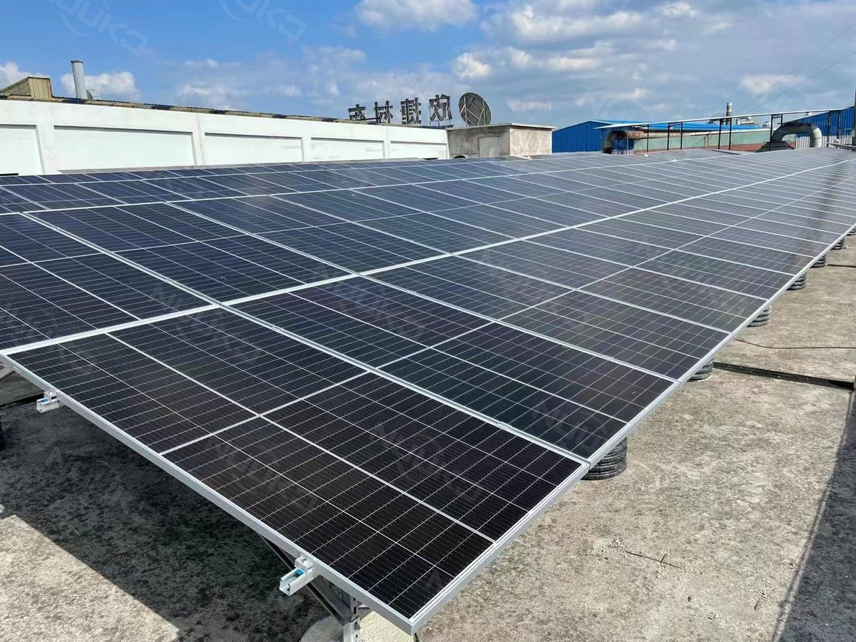Nuukopower's tweet photo. Capacity：52kw
Module:NKM500W-150M12
Time:24th Oct ,2021
Inverter:Trannergy.
Location :Jiangsu Province ,China
If you need solar modules,solar systems,please contact us.
LIVE UP TO GOOD SUNSHINE https://t.co/Bux6DVUR1f