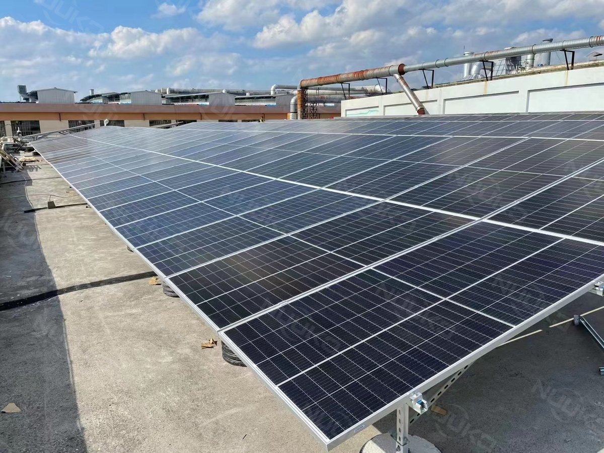 Nuukopower's tweet photo. Capacity：52kw
Module:NKM500W-150M12
Time:24th Oct ,2021
Inverter:Trannergy.
Location :Jiangsu Province ,China
If you need solar modules,solar systems,please contact us.
LIVE UP TO GOOD SUNSHINE https://t.co/Bux6DVUR1f