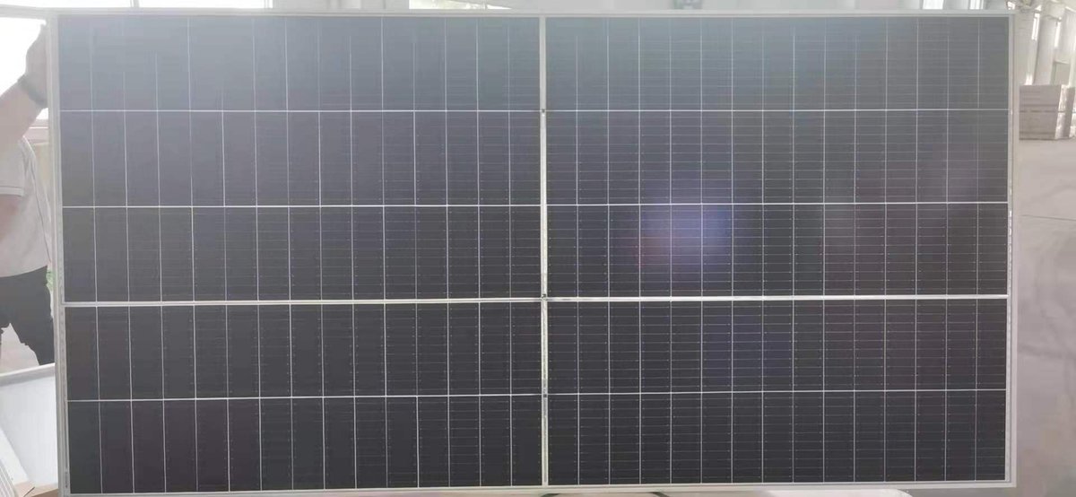 Nuukopower's tweet photo. Capacity：52kw
Module:NKM500W-150M12
Time:24th Oct ,2021
Inverter:Trannergy.
Location :Jiangsu Province ,China
If you need solar modules,solar systems,please contact us.
LIVE UP TO GOOD SUNSHINE https://t.co/Bux6DVUR1f