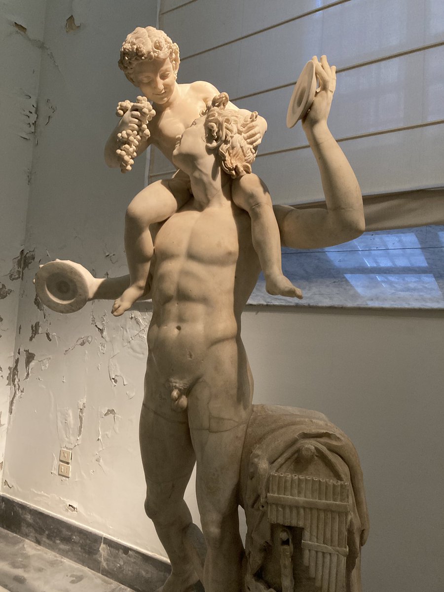 barneo03's tweet photo. @muradcobanoglu Napoli arkeoloji müzesi 24/10/21 https://t.co/DBiKtIlyjb