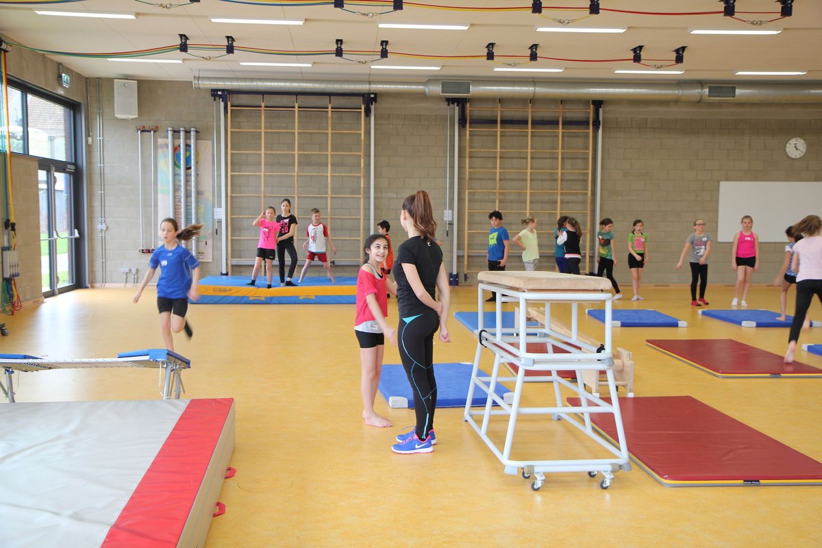 Tijdens de herfstvakantie kan je 3 dagen kennismaken met sporten tijdens de sportmix. 
 
Datum: van 3/11 - 5/11
Uur: 9.00 – 12.00 uur (kleuters) / 13.00 – 16.00 uur (kids)
Meer info en inschrijven maasmechelen.kwandoo.com