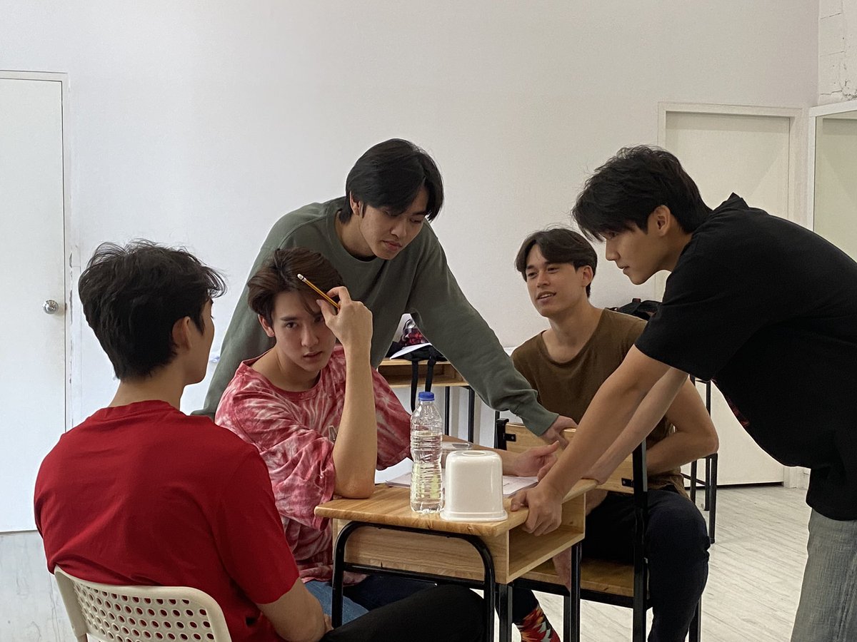 FILMPAWIS tweet media