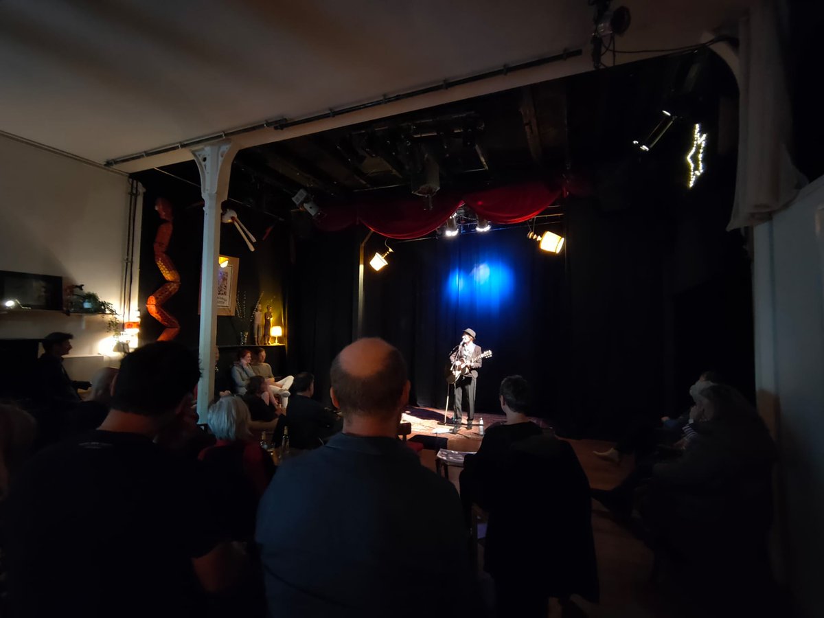 Hier après-midi se déroulait le concert de <a href="/magalimichaut/">Magali Michaut 🌸 First Album Out 🌸</a>  ! Un super moment pour découvrir la chanson française ! 

Prochains événements ici : afamsterdam.nl/en/culture/eve…