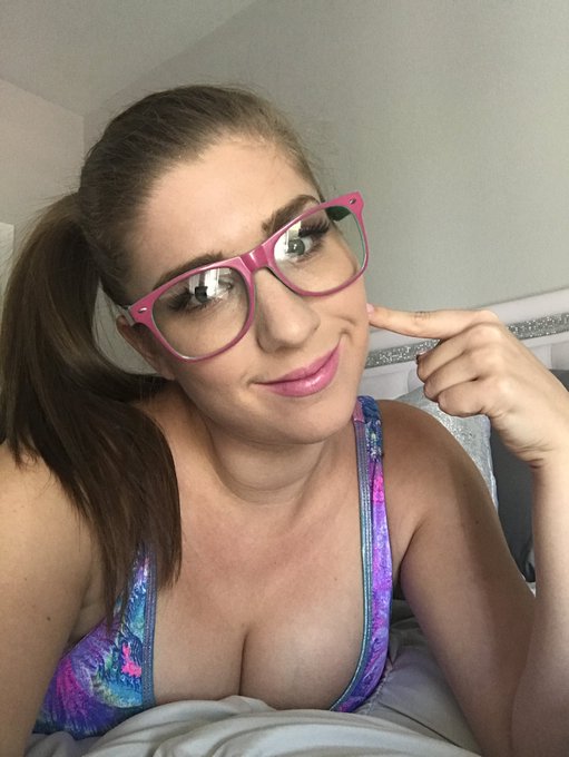 Good Morning https://t.co/VsnoYftaLB