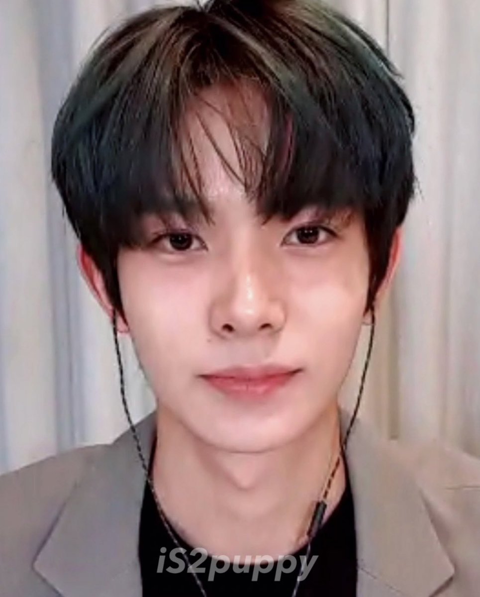 Pink1 Heeseung (EVAN) tweet media