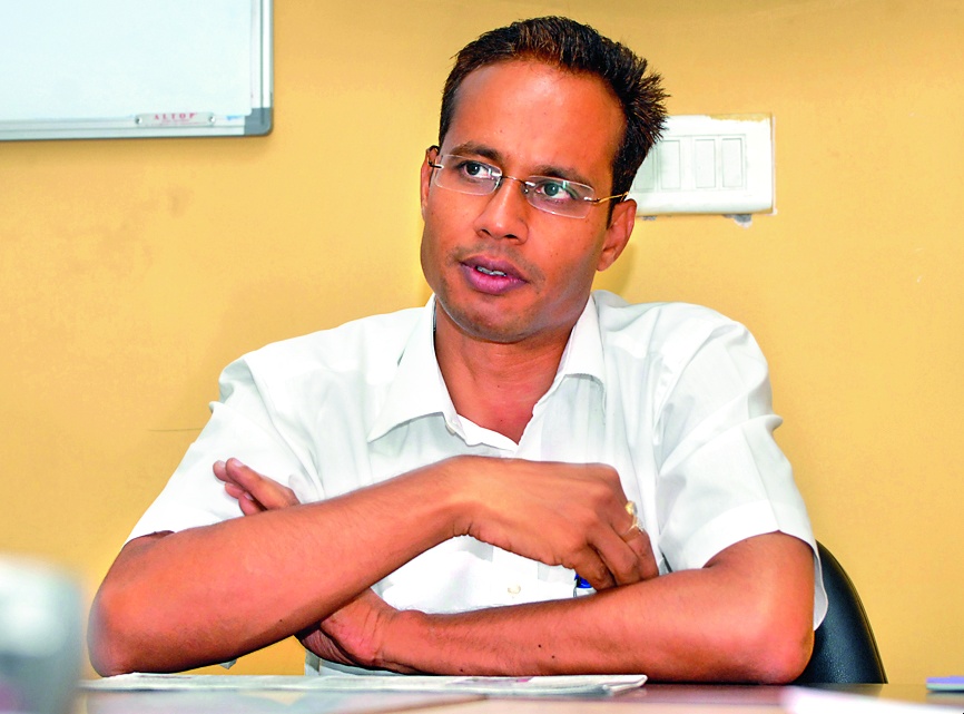 विकास की परिभाषा गढ़ते हैं कुलदीप रांका thefameindia.comविकास-की-परिभाषा-गढ़ते-हैं-कुलदीप-रांका 
#KuldeepRanka #Thefameindia #Ias #CivilServent