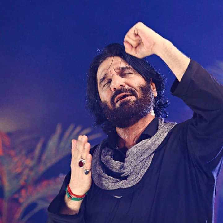 zehra_wz's tweet photo. T𝐡𝐞 𝐊𝐢𝐧𝐆 𝐎𝐟 𝐍𝐨𝐡𝐚𝐤𝐡𝐚𝐰𝐚𝐧 𝐎𝐧𝐞 &amp; 𝐎𝐧𝐥𝐲 @snadeemsarwar 𝐌𝐨𝐥𝐚ᵃˢ 𝐀𝐩 𝐊𝐨 𝐇𝐚𝐦𝐞𝐬𝐡𝐚 𝐒𝐚𝐥𝐦𝐚𝐭 𝐑𝐚𝐤𝐡e

#LiveLongNadeemSarwar https://t.co/MnKq5qBGkF