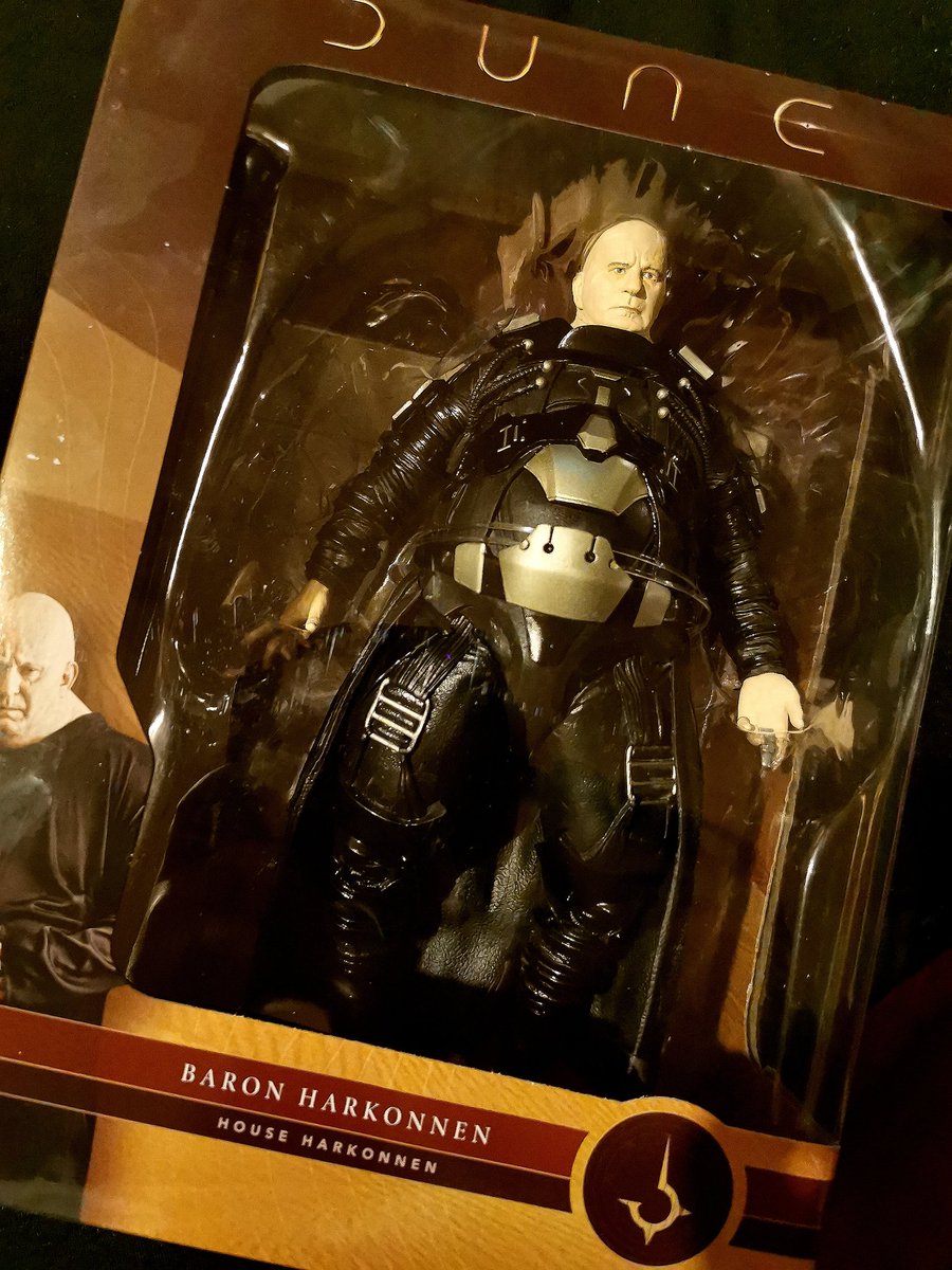 DUNEのハルコンネン来ました♪すごい重いフィギュアです。 #DUNE