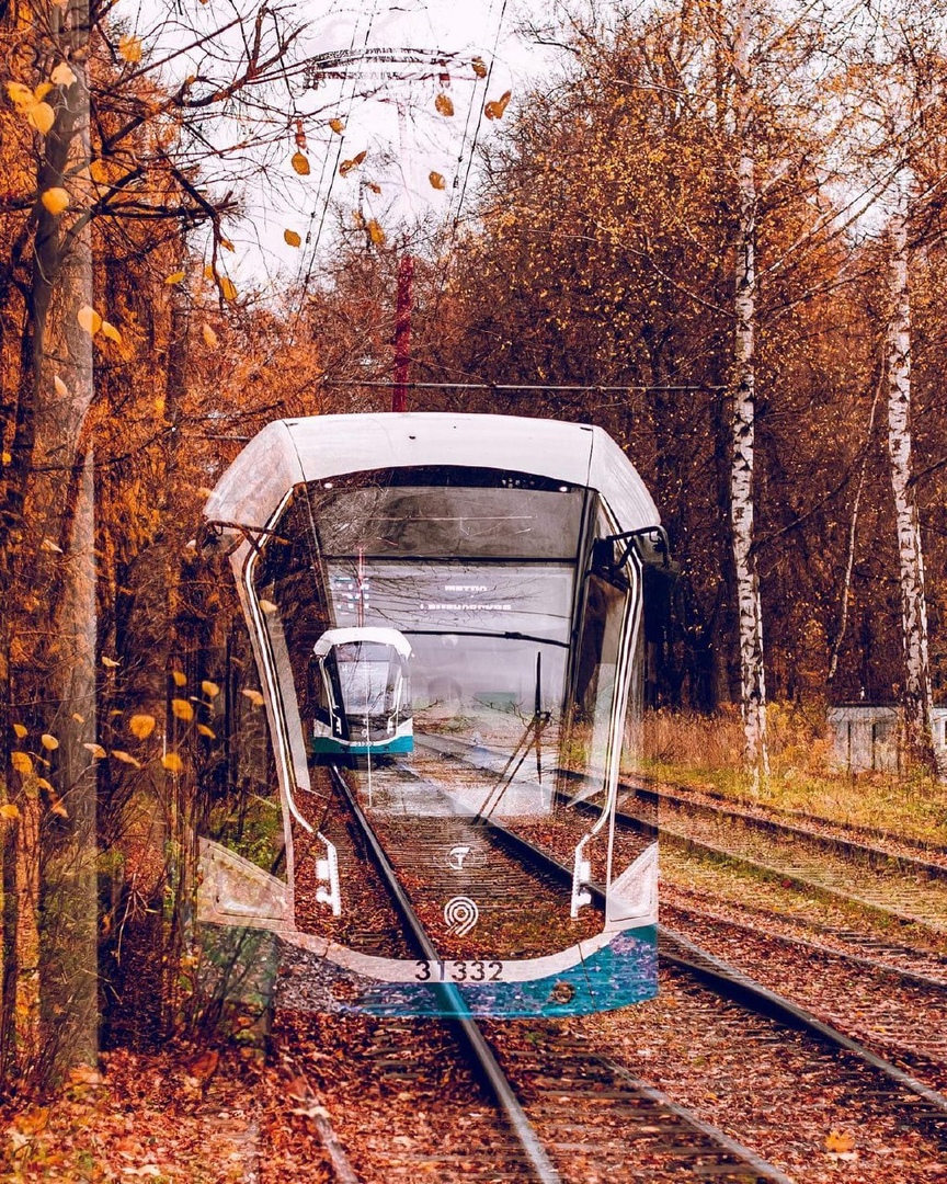 vseomoskve's tweet photo. Призрачные осенние трамвайчики в Измайловском парке 👻🍁
📷 @geni4ka
#всеомоскве #москва #помоскве #фото #трамвайчики #vseomoskve #moscow #moscowlife #picture_to_keep #ilovemoscow https://t.co/o8TgGwRL1i