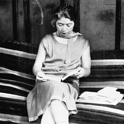 pidoelsilencio's tweet photo. Hoy es el aniversario de la muerte de Alfonsina Storni. 
Poeta, escritora, oveja descarriada ❤️ https://t.co/CKbc60YXXU