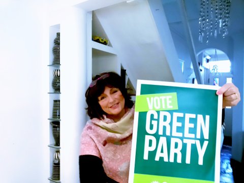 There are EXCELLENT reasons why I, and so many other residents in Gorrell ward, #Whitstable, will be voting for the #GreenParty candidate Clare Turnbull at the upcoming  by-election following Labour city councillor, George Caffery's resignation. If you'd like a poster DM me. RT