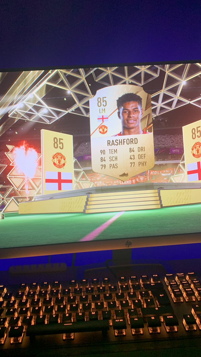 Max23302014's tweet photo. @NoHandGamingYT #TeamBenji das zieht man so als RTG Spieler https://t.co/2GT5eWThNE
